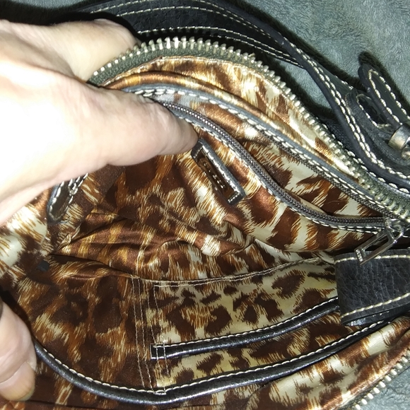 BeBe and Guess purses - Picture 4 of 7